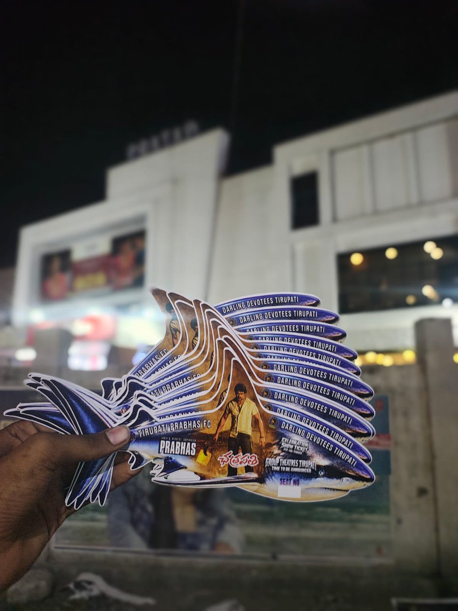 RuthlessREBELS_'s tweet photo. Tirupati Rebels, get ready for the MASSIVE #Chatrapathi4K Celebration Show! 🦖💥

🕺Cutout Launch
🎂 Cake Cutting
🥁 Drums
🎬 Edits
🧨 Crackers

Let's turn the theatres into a REBEL STORM! 🥳🔥❤️

📞 Tickets: 7013737167 | 9989557483 | 8143599006

#Prabhas ❤️‍🔥🐉 #PrabhasBirthday https://t.co/t11wtknZ24