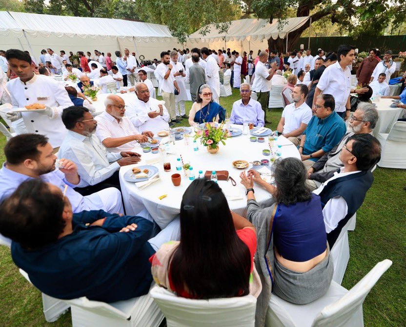 INCMinority's tweet photo. LoP Shri @RahulGandhi hosted leaders of the INDIA alliance, Opposition MPs, student organisations and civil society members for tea at his residence.

United in our resolve to defend the Constitution, protect democracy and safeguard every Indian’s right to vote.

📍 New Delhi https://t.co/eG1JjtZdSU