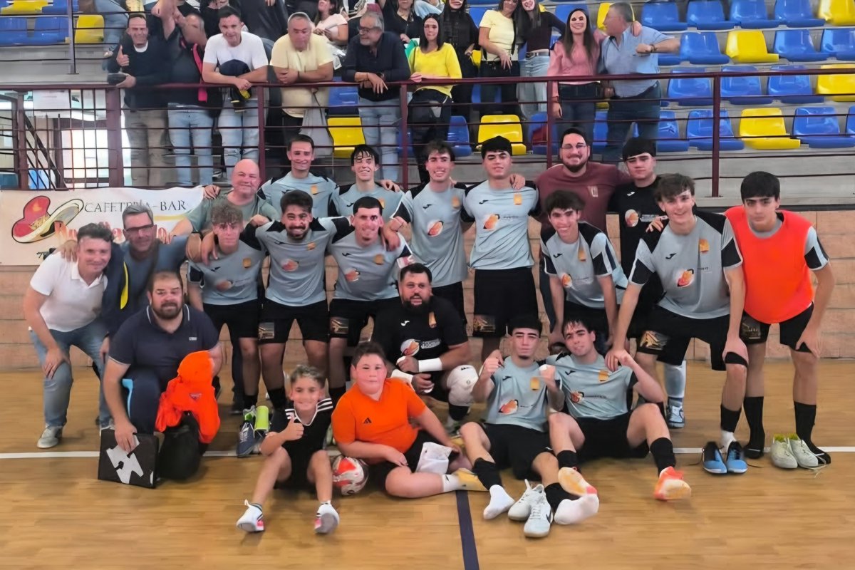 1328Media's tweet photo. Consulta los resultados de nuestros equipos en la jornada pasada en nuestra página de Facebook:

https://t.co/7JH425I7Wh https://t.co/OgctjsYWK0