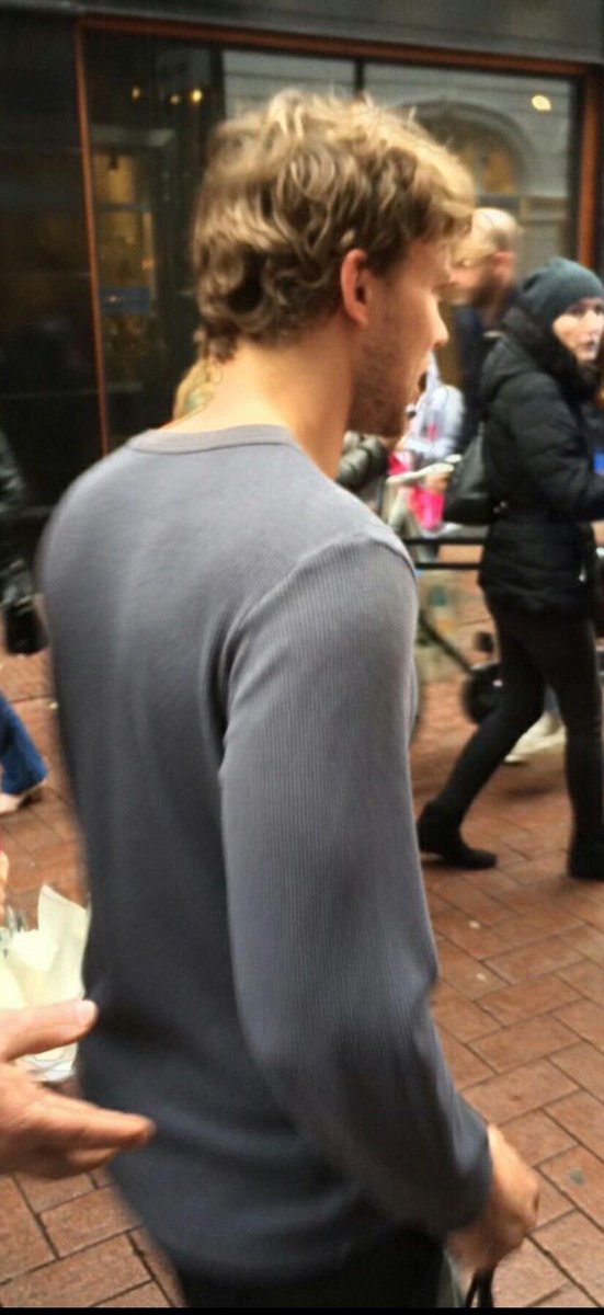 ashtonsexyback's tweet photo. https://t.co/QSvJFPEVD1