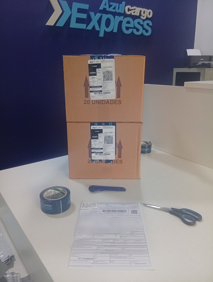 AzulCargoCanedo's tweet photo. Envio de cargas em Senador Canedo começa no balcão da Azul Cargo Express (NED01), com conferência da nota e da embalagem. Atendemos Bairro Alvorada e Residencial Jardim Canedo, com acesso rápido pela GO-403, Av. Dom Emanuel e Av. Progresso.
#EnvioDeCargas #SenadorCanedo #GO403 https://t.co/rP14m6FTUv