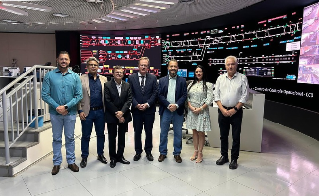 mpdft's tweet photo. MPDFT visita instalações do Metrô-DF para conhecer o funcionamento do sistema. Saiba mais: https://t.co/sw23eBCQP8 #mpdft #pddcmpdft https://t.co/HEJon8fTr6