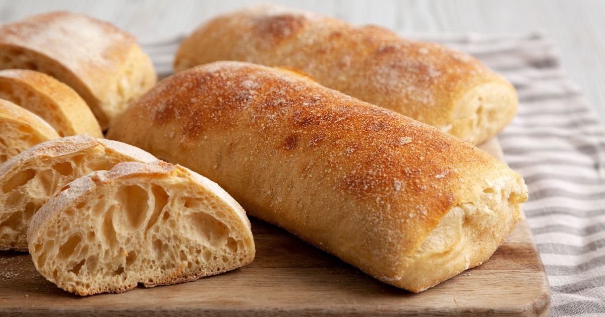 NightTheDragon_'s tweet photo. Day 402 of bread. https://t.co/T1nUM1wlsq