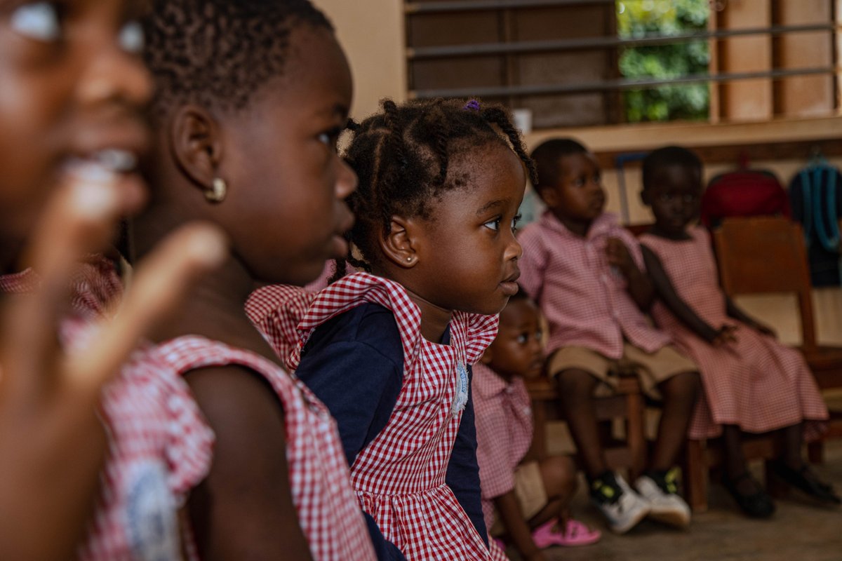 BM_Afrique's tweet photo. #SWEDD+ | Nouvelle étape pour le respect des droits des filles et des femmes en Afrique de l'Ouest et du Centre. Le projet #SWEDD+ veille à ce qu'elles puissent exercer leurs droits et obtenir protection en cas de violation. https://t.co/OGvCjUHjvN