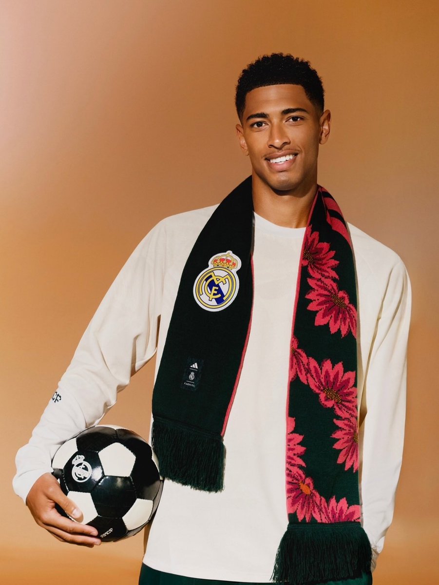 itsjudithworld's tweet photo. Jude Bellingham for Real Madrid x FARM Rio🌺 https://t.co/j2mXPqblfG