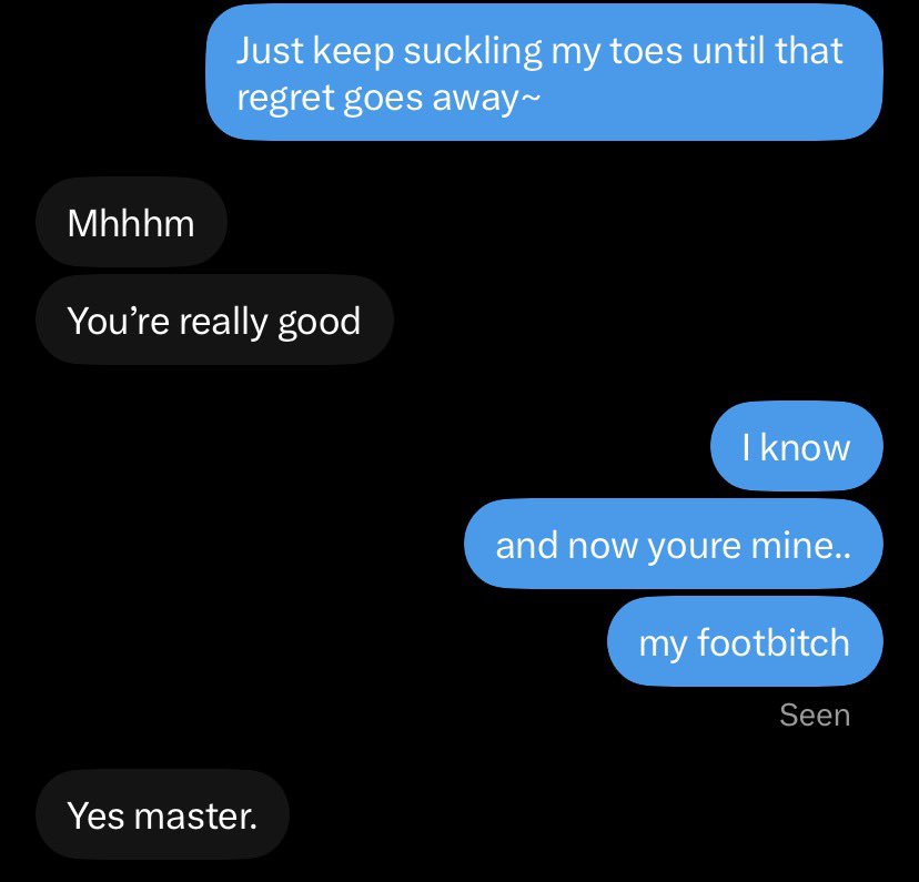 justapuppy123's tweet photo. turning the tables on a domme I’ve $ent to is so hot to me.

catching them scrolling my feed, liking my posts, getting curious..
even tho they used to drain me..

now look at you.
licking my soles while I take whatever I want🤭

your throne balance looks better on mine anyway~ https://t.co/zu21wCGk1N