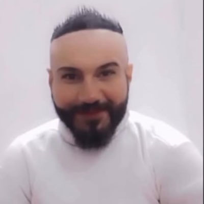 ghleoio's tweet photo. #NewProfilePic https://t.co/hRzvyDJS3W