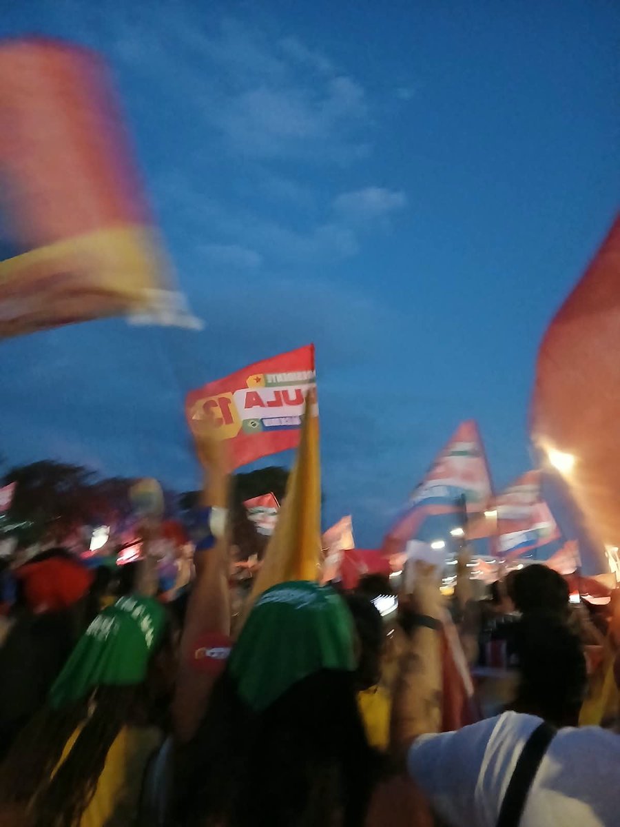 maressivas's tweet photo. TEM MANIFESTAÇÃO EM BRASÍLIA!! EM FRENTE AO MUSEU DA REPÚBLICA. VENHA!!! TÁ LINDO!!!
#SoldadaAnitta
#LulaPeloFimDa6x1
#NinguemCalaOExercitoDoLula
#VOLTAREMOSAINDAMAIOR https://t.co/jnJo0m22Cq