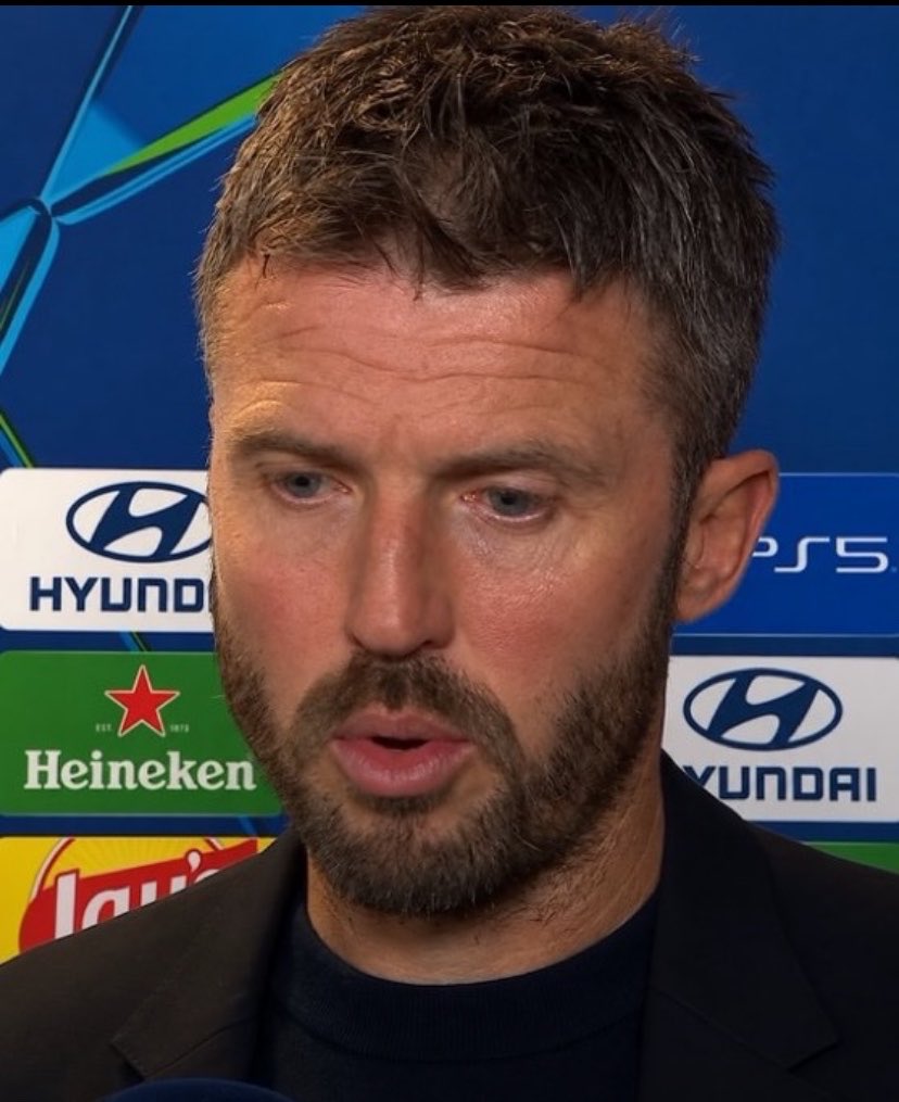 Utd_Jay0's tweet photo. 🚨🗣️ Michael Carrick responds to Lisandro Martínez’s criticism of Manchester United’s recruitment and hierarchy:

“Sometimes emotions can run high. I haven’t seen it, so I don’t think now is the right time to comment.

“When a player speaks like that, it shows his emotions and a degree of passion.

“Now is certainly the time to stick together and work through it.”
#mufc