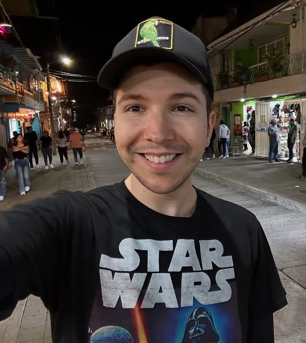 abysmal_doll's tweet photo. 4 years of testosterone today 🩷 so glad to finally be a man i love my stubble 🥰 https://t.co/gaLfGu0JEs