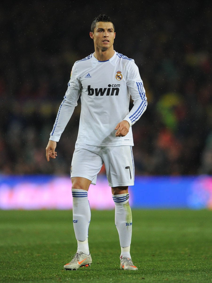 CallHimGoat's tweet photo. Camp Nou, 2010 🐐 https://t.co/mHTZosE3DJ