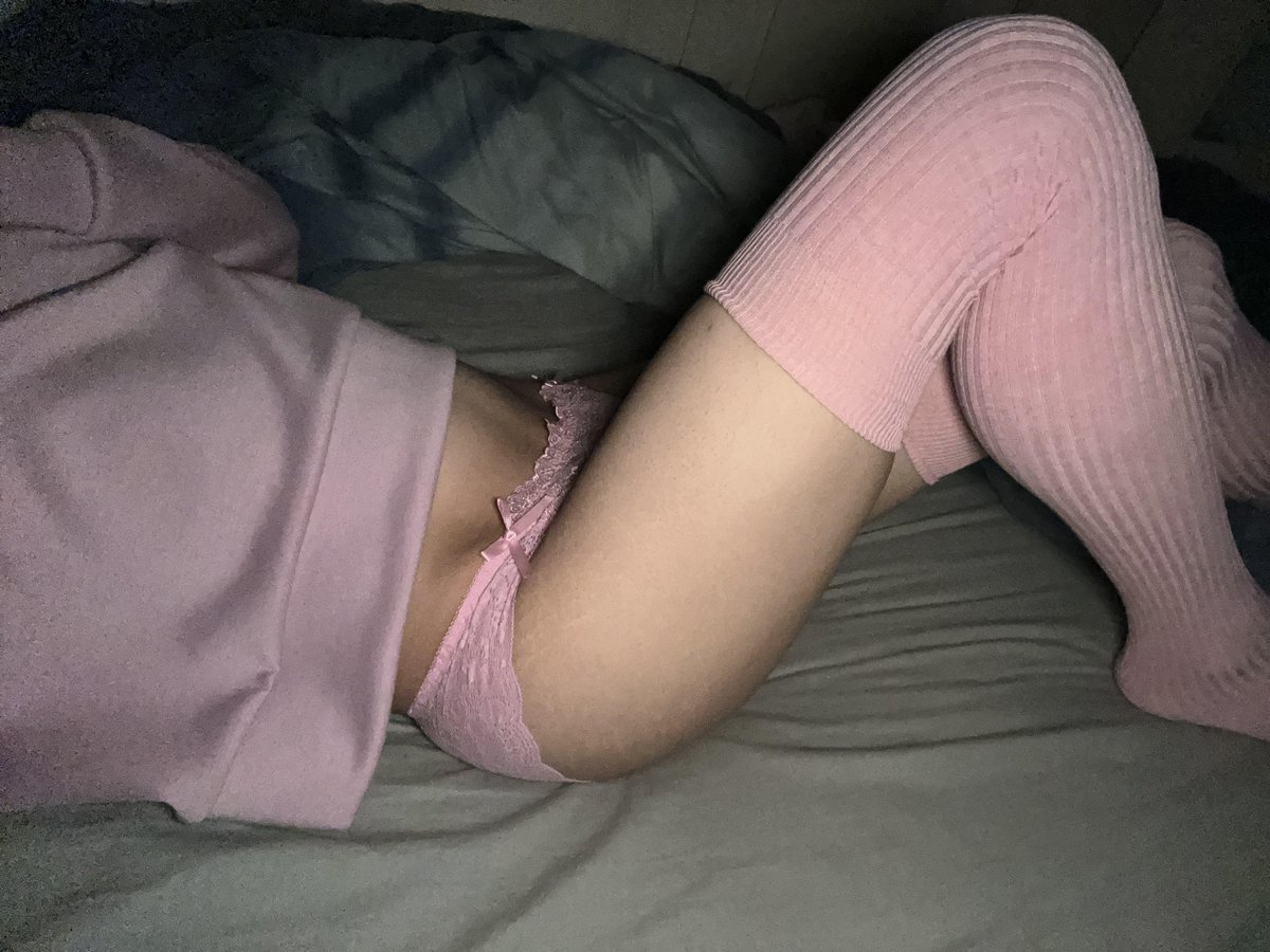 rebicax's tweet photo. All Pink Tonight
#femboy #femboyespañol #femboycantik https://t.co/MelWodjACQ