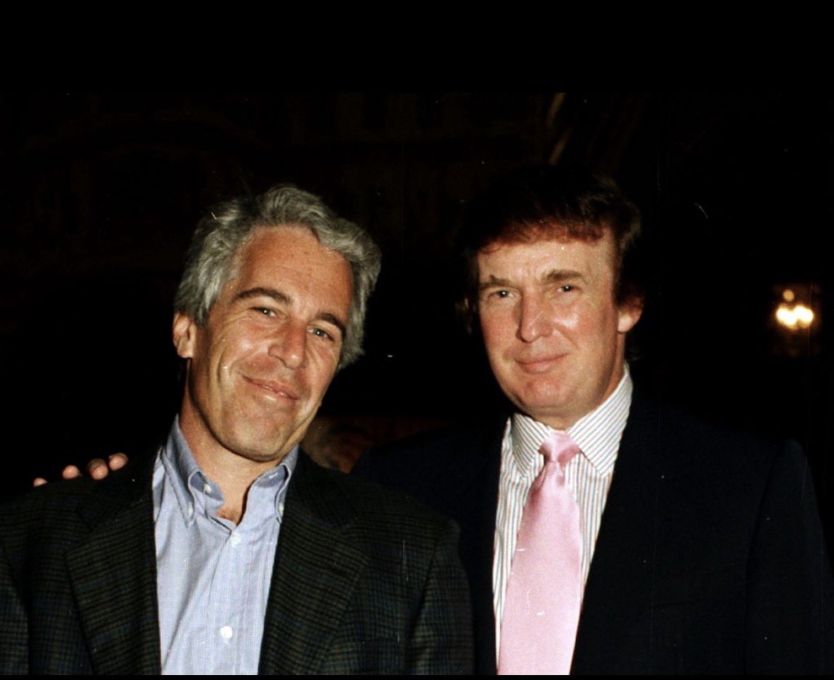 thfc_sb20's tweet photo. @DustinH1130 @cindy4kansas I would’ve loved if either of these guys were aborted https://t.co/DvgOKRhPNv