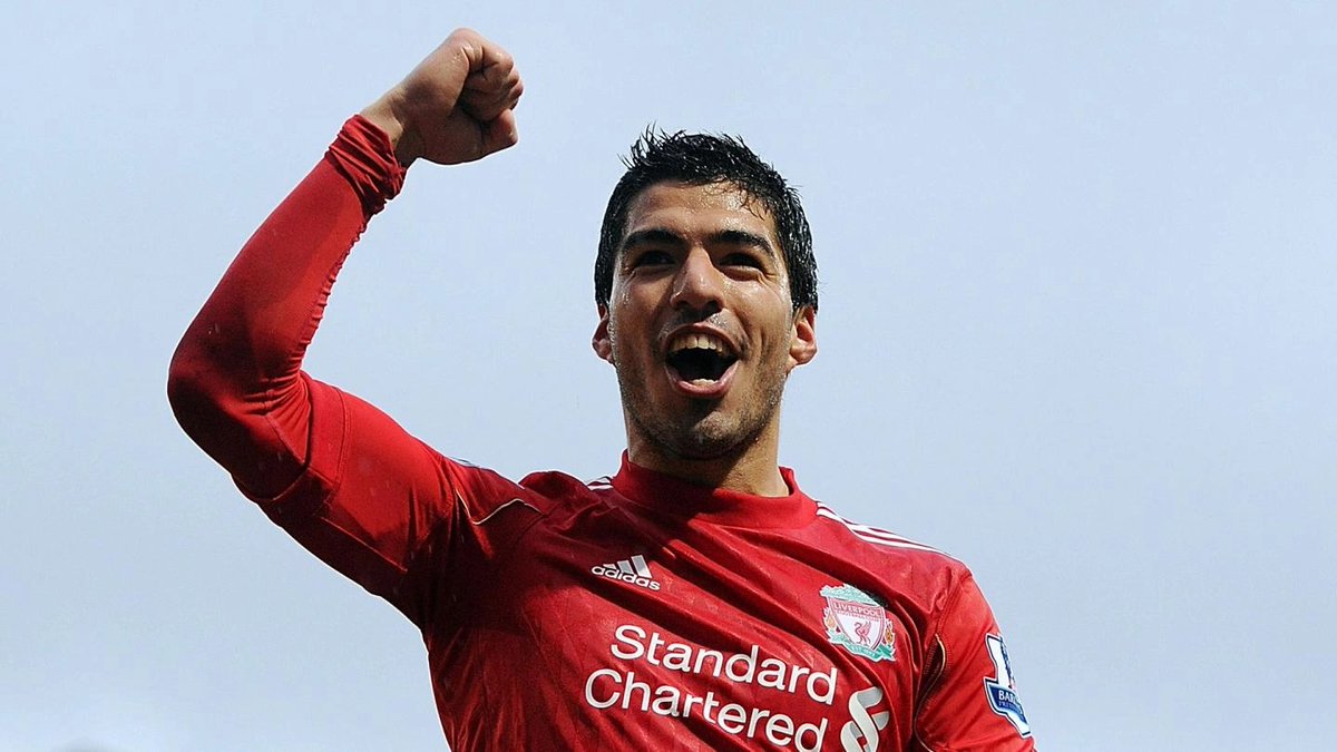 ekitikecentral1's tweet photo. One season only. Same teammates.

2013/14 Suárez or 2017/18 Salah?

Pick one. No career arguments. https://t.co/IeKWwUb07z