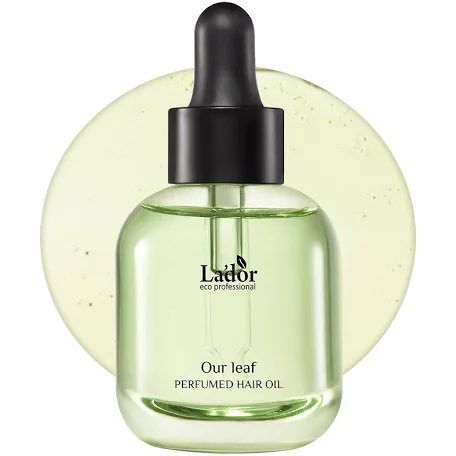 knitJIMIN's tweet photo. La'dor
Our leaf PERFUMED HAIR OIL
(손상모/그린로즈 코튼)

#knit_JiminOutfits 

우리 지민이 아도르 오일 바르고 왔대
초록색향이 마음에 든대
손상모에 딱 맞는 걸 야무지게 쓰고 있구나 https://t.co/QDMBM7898H