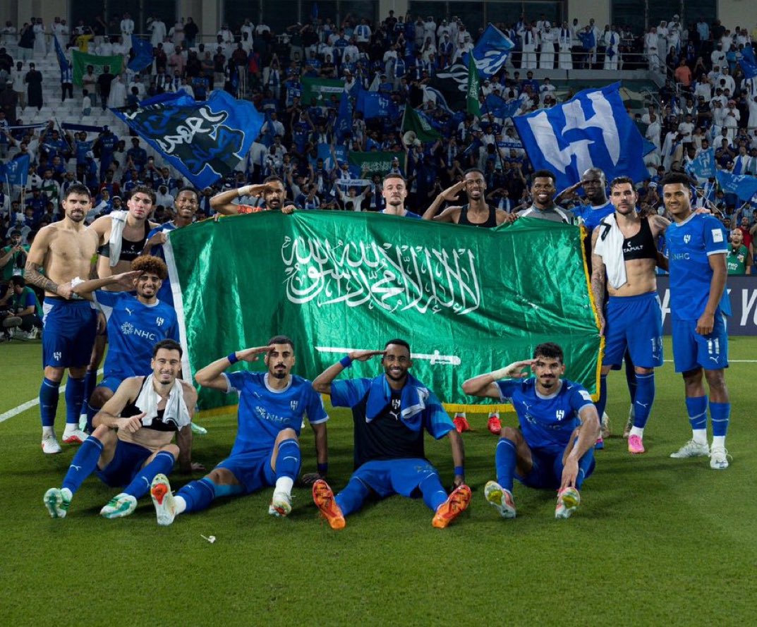 Hanani_zh's tweet photo. إذا أردت تشريفاً للوطن أرسل هلالاً ولا توصِهِ💙 https://t.co/OcYBfLtWbx