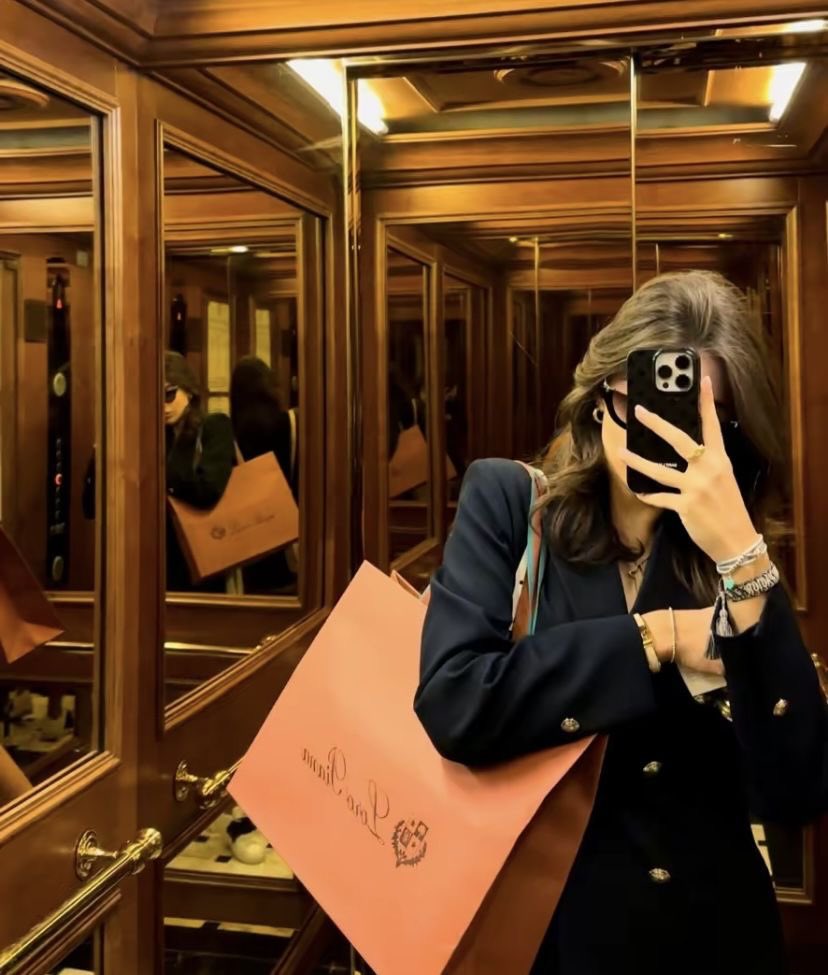 Diorgirlx's tweet photo. my goal is to be a successful independent 
woman https://t.co/yTMMrRwpOM