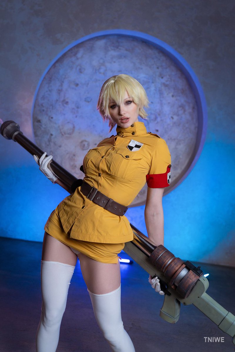 tniwe_cosplay's tweet photo. My Victoria Seras cosplay from Hellsing 💛 https://t.co/CVO7ieA2ZX