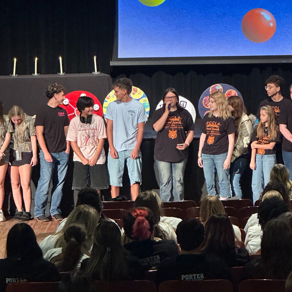 OPSReadiness's tweet photo. OPSR’s Erin Bell inspired FCCLA members with Dolly Parton’s Imagination Library. Northeast District 4 delivered—bringing 3,060 books to local hospitals and libraries.

Thank you, young leaders! ❤️ https://t.co/s3SlzNwGy0