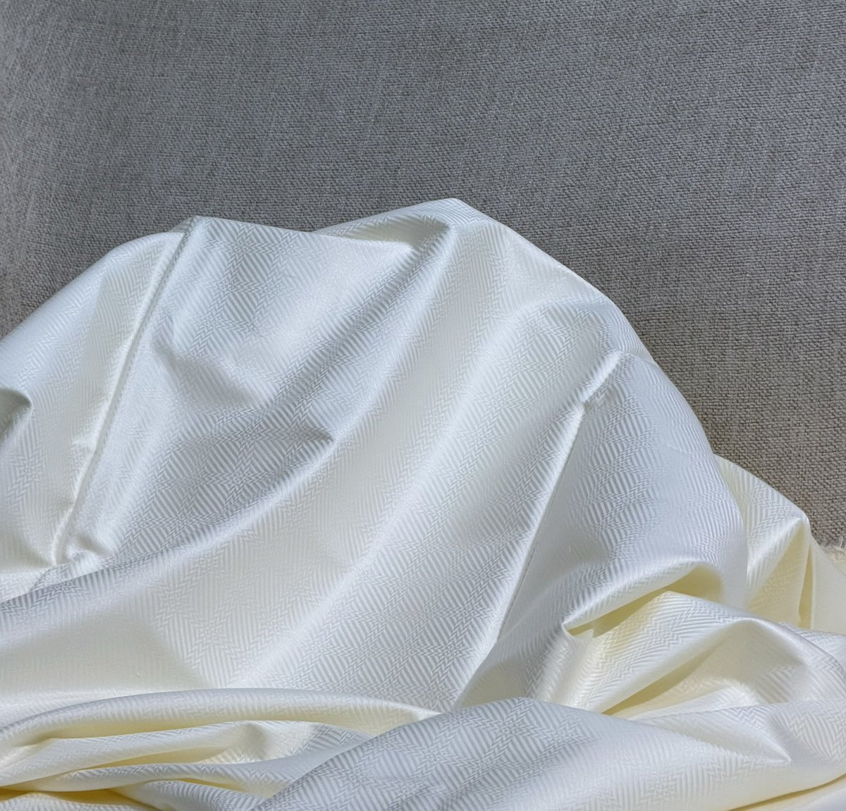 3mbeeeee's tweet photo. Pima cotton 

9,000 per yard

No 13 Gidan Gwalandi Ibb way, Kwari Market. Ibn Bawa Textiles 09126424316 Kano https://t.co/CWoQT96Z8a
