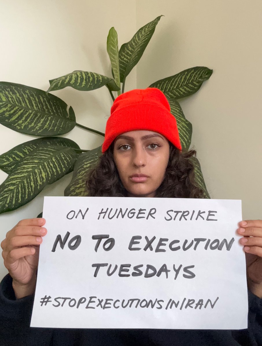 SamiraRezai1's tweet photo. I stand with UN Special Rapporter @Ginitastar and all those who are against executions.

On #NoToExecutionTuesdays, we  show our solidarity to all political prisoners facing execution in Iran. 

Their lives must be saved and their voices must be heard! 

#StopExecutionsInIran https://t.co/qE6GmrN3j8