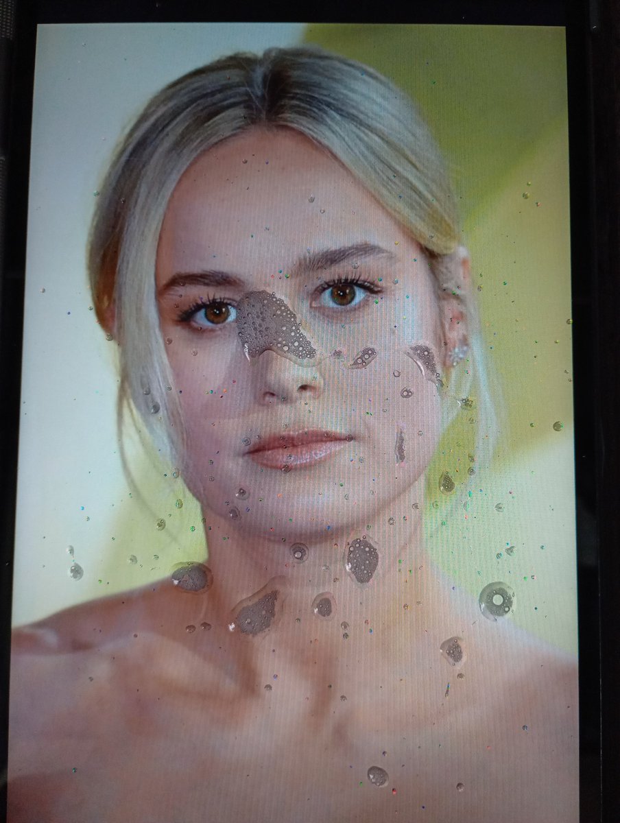 Lathan1552606's tweet photo. Brie Larson spit tribute
#tribute #SpitTribute #BrieLarson @brielarson https://t.co/1BB6BB85PA