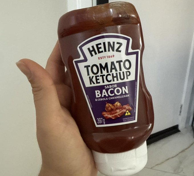 TechIndica's tweet photo. 🥓🔥 KETCHUP HEINZ BACON & CEBOLA CARAMELIZADA COM 52% OFF!

💥 DE R$ 16,99 POR R$ 8,12! 😱
🍔 Sabor especial para deixar seus lanches ainda melhores!
↪️ Selecione “Programe e Poupe”. Cancele quando quiser!

🏷️ Aproveite as ofertas na Shopee, Amazon e Mercado Livre — use o cupom! 🛍️

👇 CONFIRA A OFERTA:
https://t.co/kspCWHyyXr

📲 Mais ofertas e cupons:
https://t.co/dbG5CjOUtd