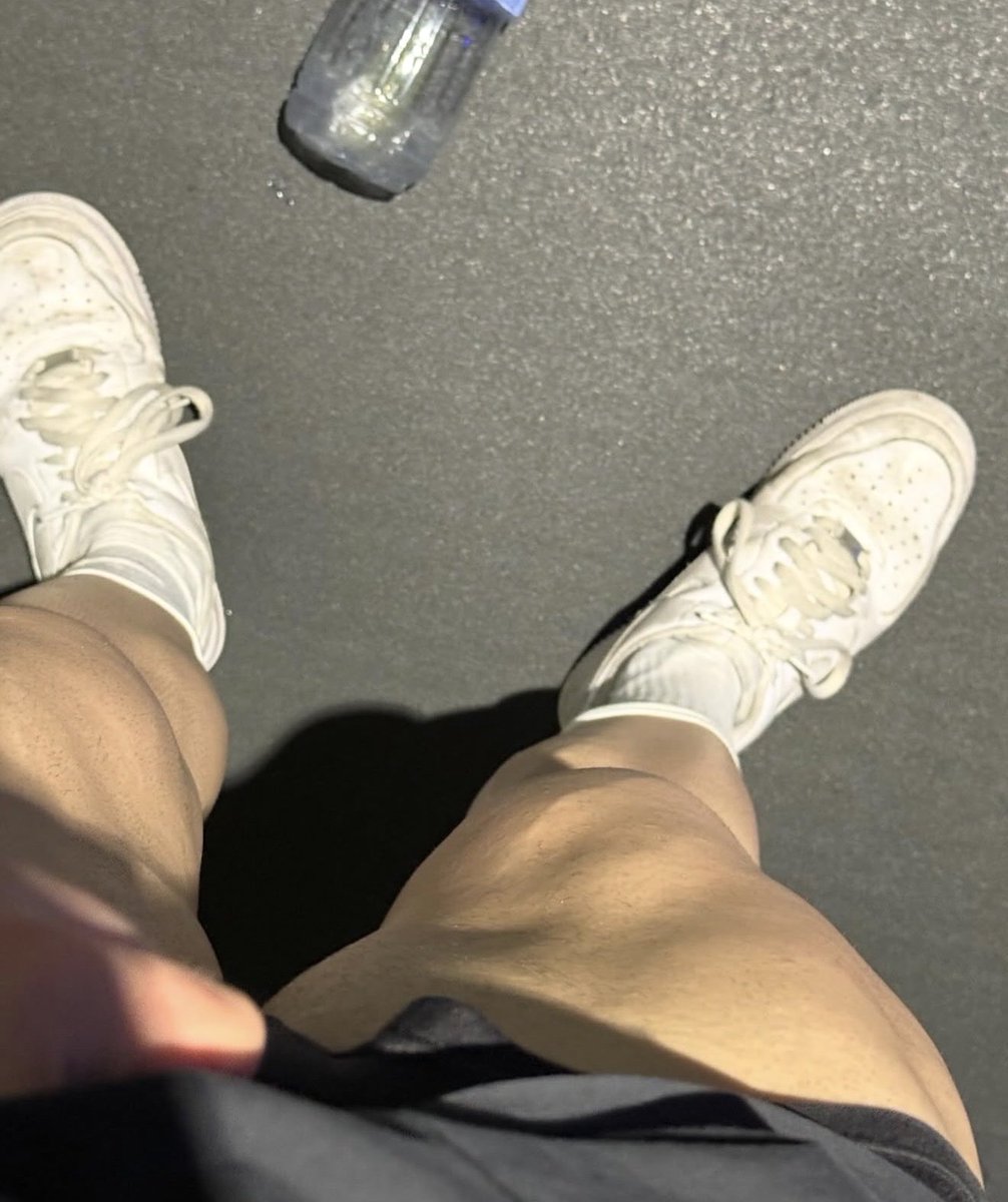ALPHADEMAR's tweet photo. Quiero tributos , os quiero a mis pies pringados

#alpha #cashmaster #findom #sumiso #sumisofinanciero #pagafantas #maledom #master https://t.co/ho2vgyylqs