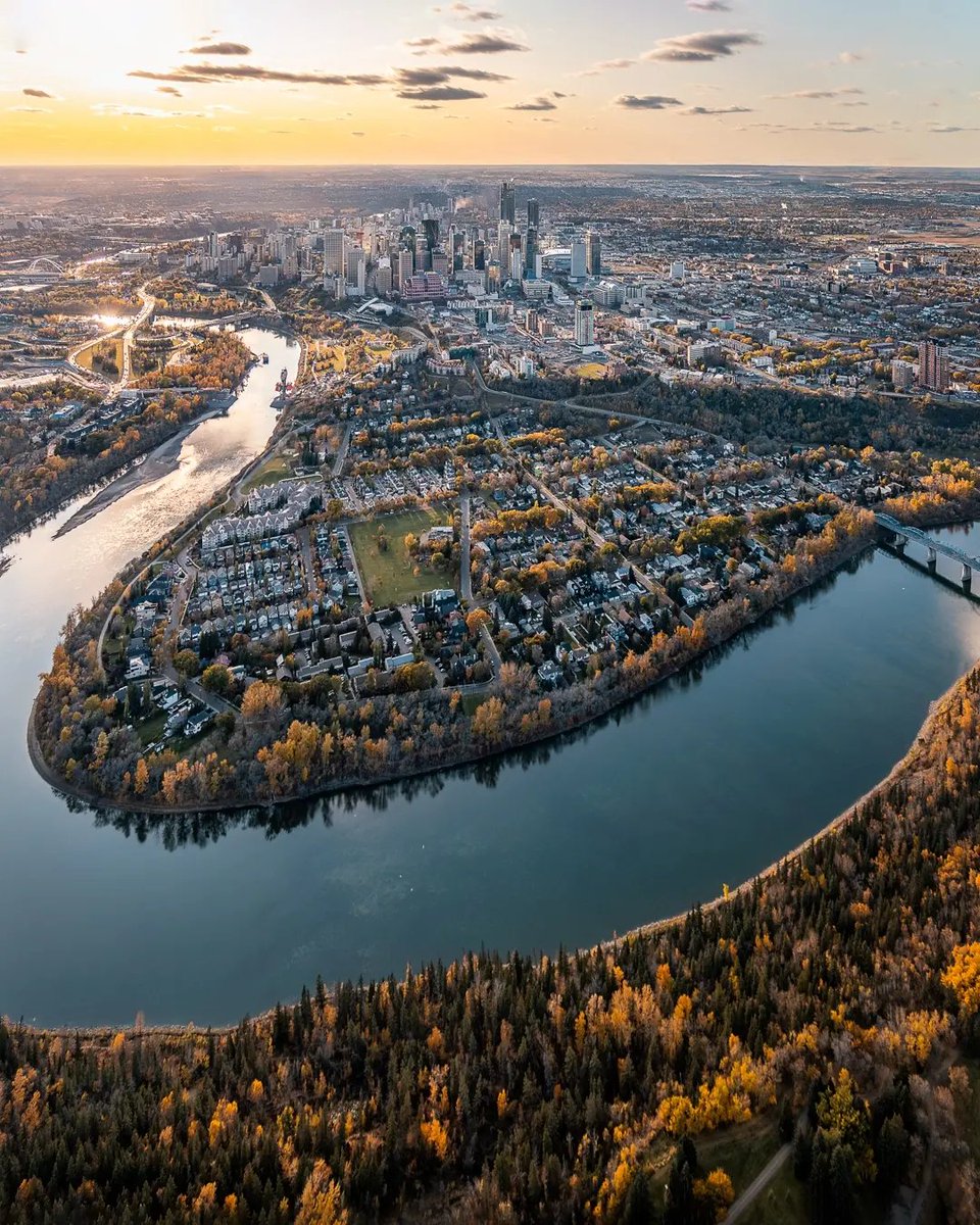 WaterSoul55's tweet photo. Edmonton, Alberta, Canada 🇨🇦 https://t.co/r7ATLmvboT