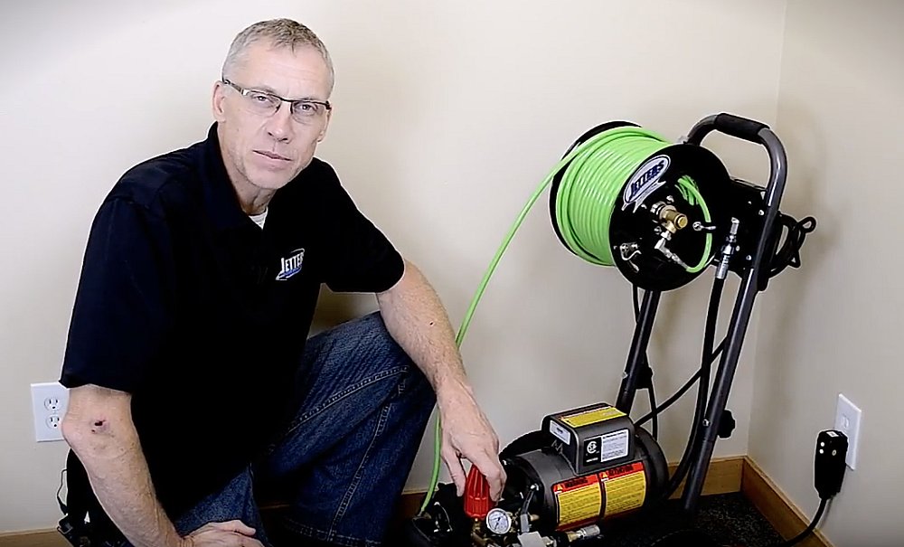 CleanerMagazine's tweet photo. 💦 Get Jetting With Jonesie: Purpose and Limitations of Electric Jetters

In this segment of Get Jetting with Jonesie, Steve Jones gives you the complete rundown on electric jetters.

▶️ Watch now: https://t.co/GRu27kA1GB

In partnership with @JNWmedia https://t.co/TPQBOMY9qr