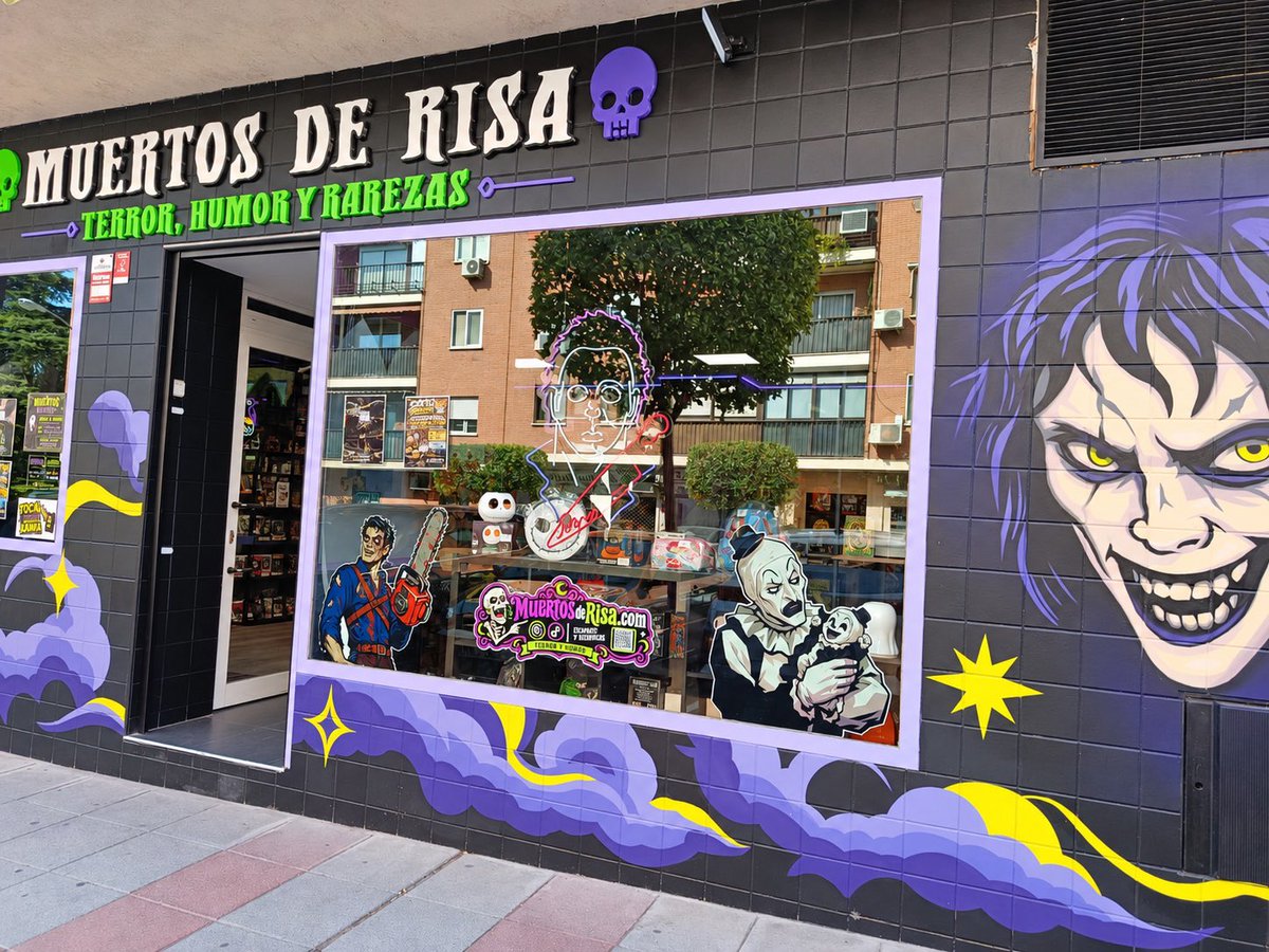 muertosdrisa's tweet photo. Querido Twitter:
Hace tres semanas di pistoletazo de salida a un proyecto que me representa enormemente y que tiene mucho de mi, construido con enorme ilusión y sacrificio.
Os pido que, si podéis y os gusta, deis retuit para ayudarme a llegar a cuanta más gente, mejor.
💀 MUERTOS DE RISA 💀
Terror, humor y caos, bastante caos 😆
https://t.co/zwaRzeyHhi