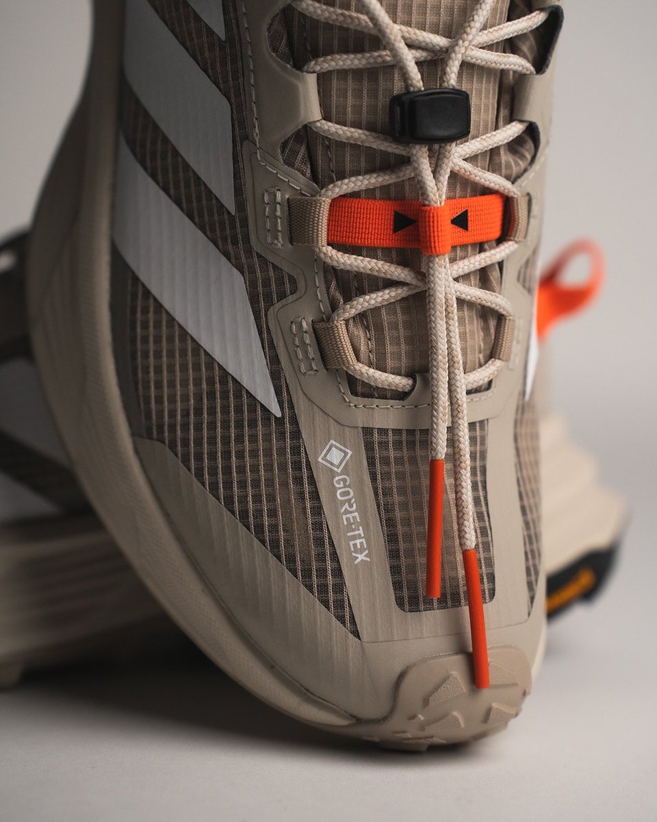 sneakersfandom tweet picture