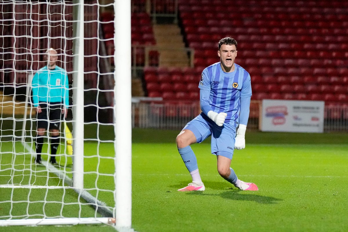 WolvesAcademy's tweet photo. Love it, Josh 👏 https://t.co/T4uXv51w6D