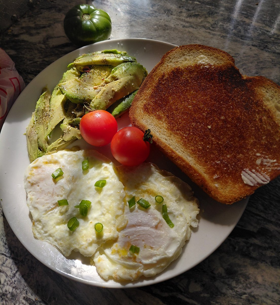 luxxed__'s tweet photo. Omad https://t.co/Hiq6LG9jyM
