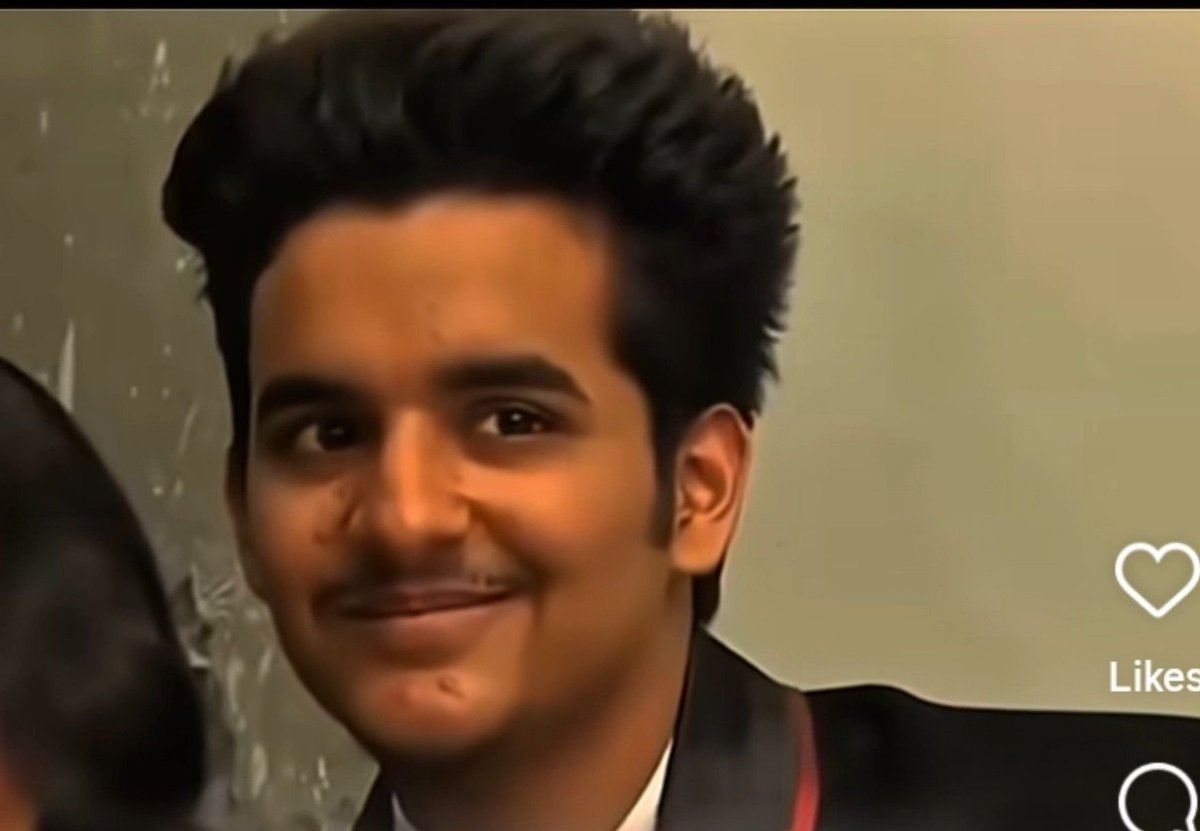 DjRocks326516's tweet photo. Jab content chor tukra baseer ko tv pe  dekhta tha roadies mein 😭🙏

#BaseerAli #BaseerSquad https://t.co/i1VCcoZWSR