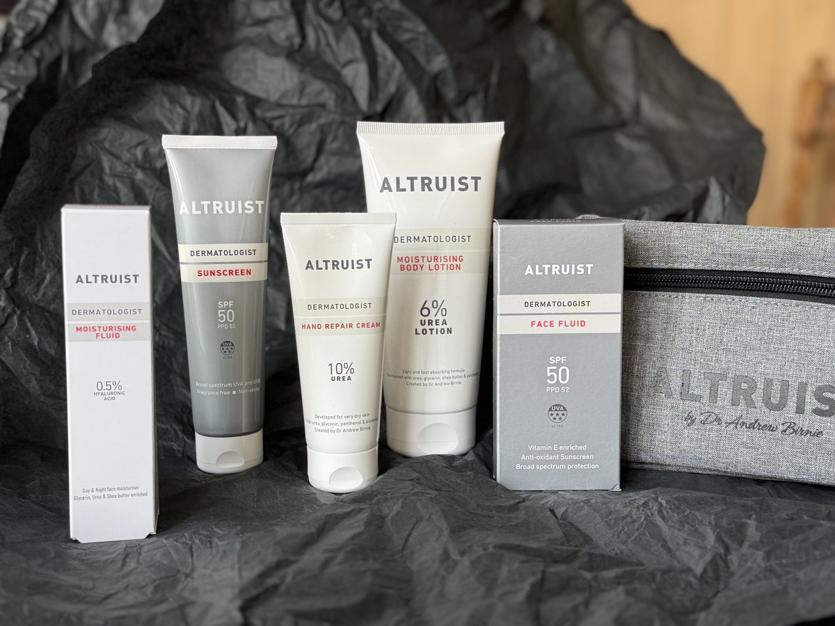 ReviewStudioUK1's tweet photo. AD
Altruist have a full-sized #Christmas #GiftSet with all their best known goodies:
https://t.co/H7Fq2aDndd
#GiftsForHer #GiftsForHim #SecretSanta #StockingFiller #Skincare #Sunscreen #BodyLotion https://t.co/5uZUNVYJ40