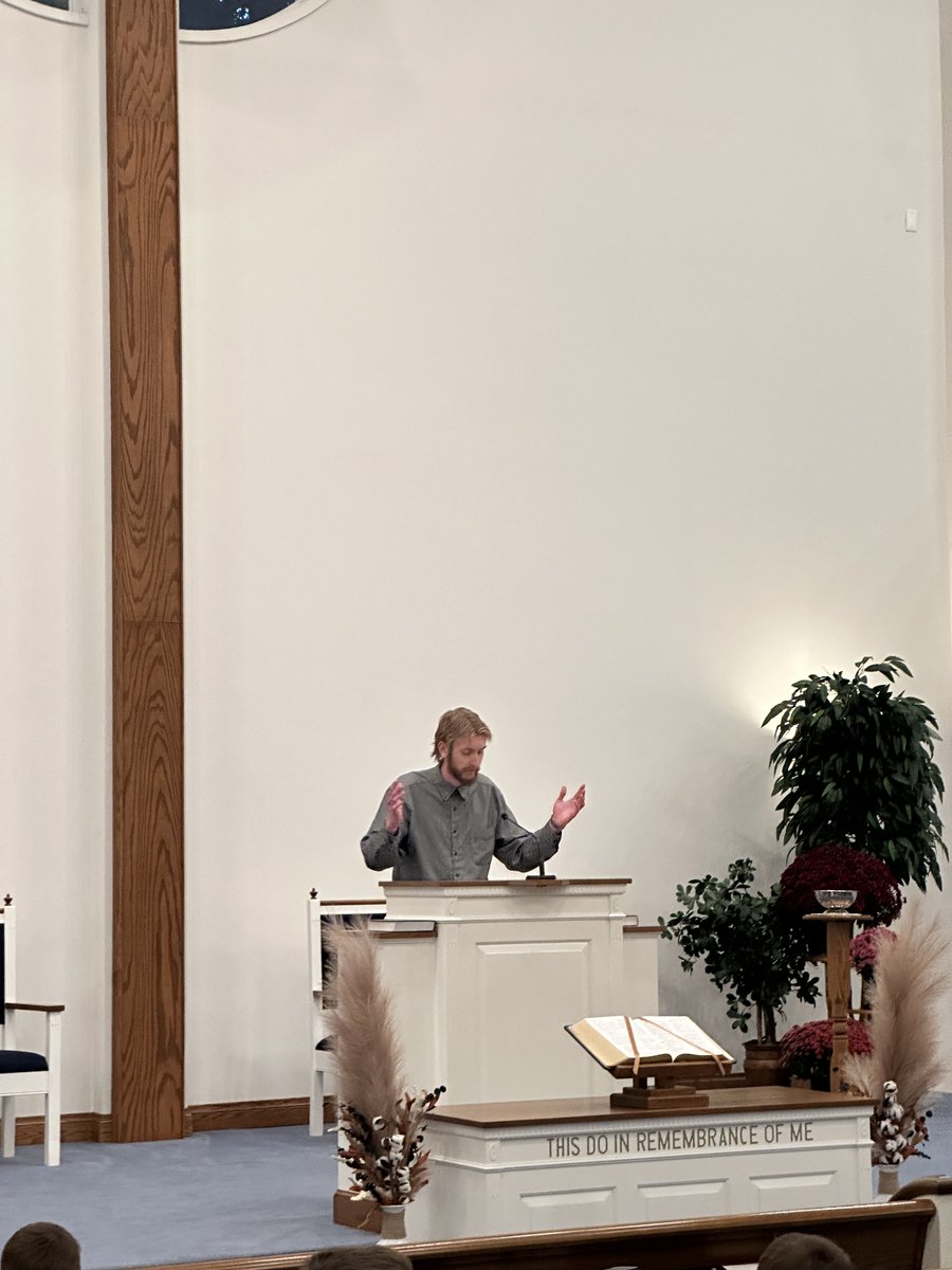 pastormbowman's tweet photo. When I became a Solo Pastor I prayed that God would bring me a young man passionate about ministry that the Church could help train up and that could help serve Christ Covenant Church as well.

God brought me 5 (so far).

Here are 4 of them leading our Prayer Service on Saturday https://t.co/JDUhYNvjdL