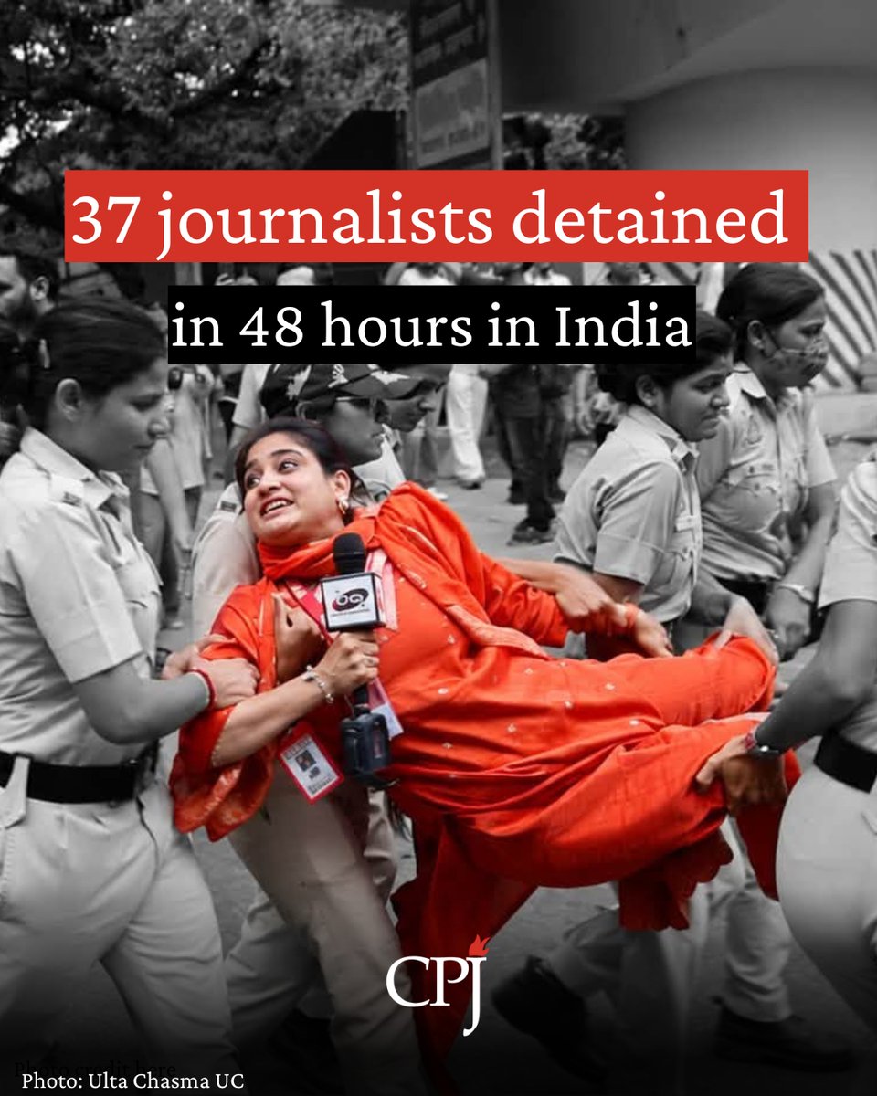 pressfreedom's tweet photo. CPJ’s research found that more than three dozen journalists were temporarily detained, and several assaulted, while covering protests against the country’s chief election commissioner over alleged voter-list manipulation in New Delhi, Ahmedabad, and Pune on October 10 and 11.

Read @CPJAsia's In Focus report ⤵️
https://t.co/OJWcALzRll

#JournalismIsNotACrime #DelhiProtest