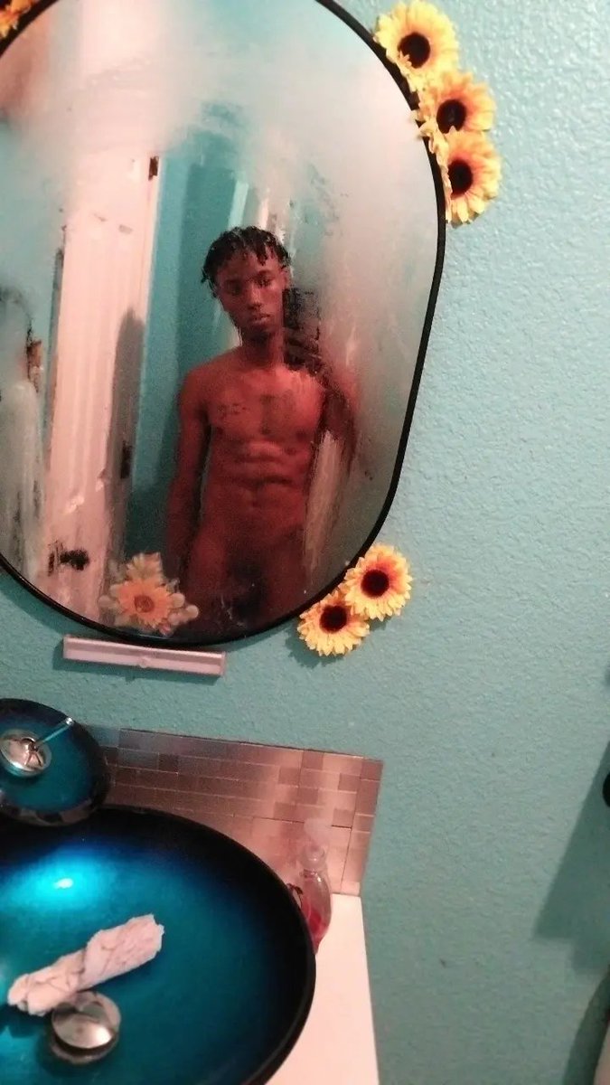 CAPTAINHOOKDIH's tweet photo. My girlfriend thinks these are too revealing to post on other apps, do you think so?
#nsfwtwt #wataa #gooner #goon #bbc #goth #alt #slut https://t.co/FCVYKxTD1t