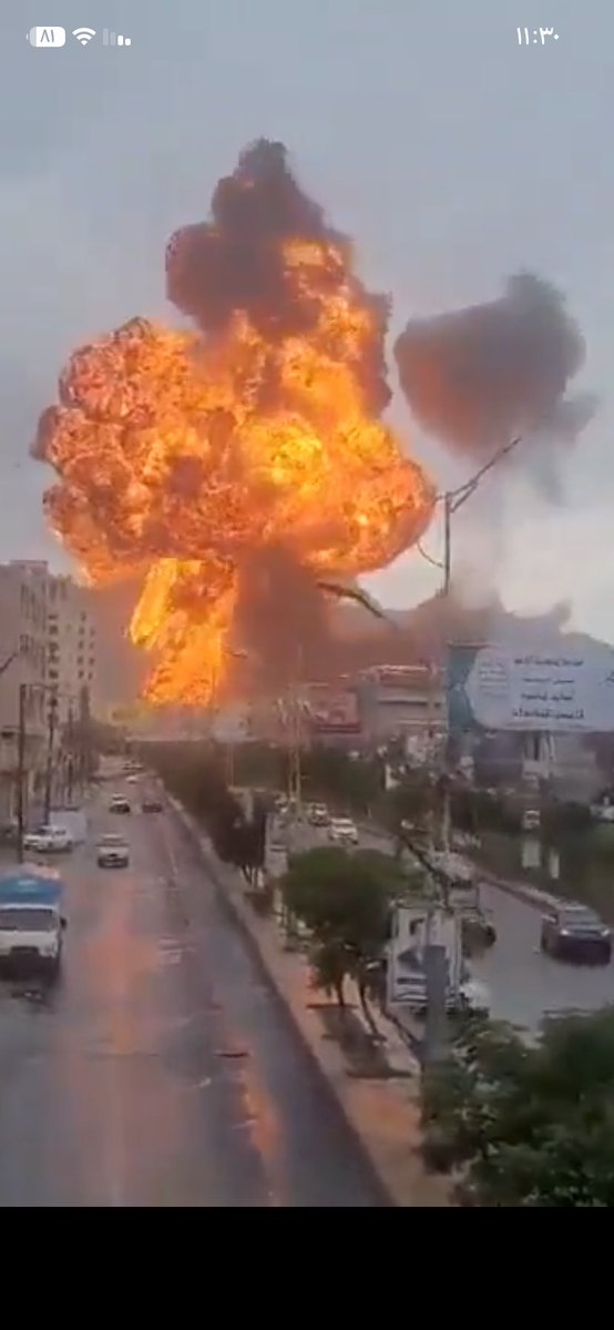 ibqxlp's tweet photo. @Abotaleb_H @SaudiNews50 صح مارح نخليك تنام اصبر الحين تطلع عليك الشمس يا ذيل الفرس https://t.co/MSMG7qBVyq