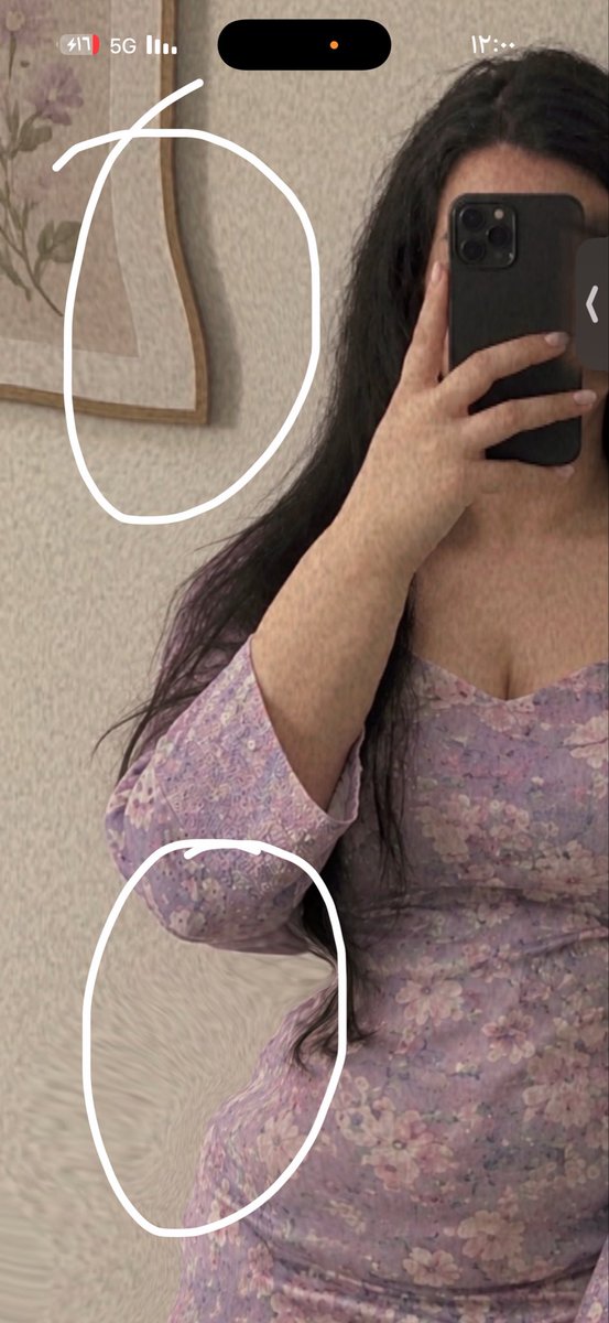 Saxetvn's tweet photo. @Mahhrah12xx عالاقل امشطي شعرك ولا لميه وشفطي كرشك اللي حتى بالفوتوشوب خايس سحبتي اللوحه والجدار وباقي زق https://t.co/evqMZaw7E1