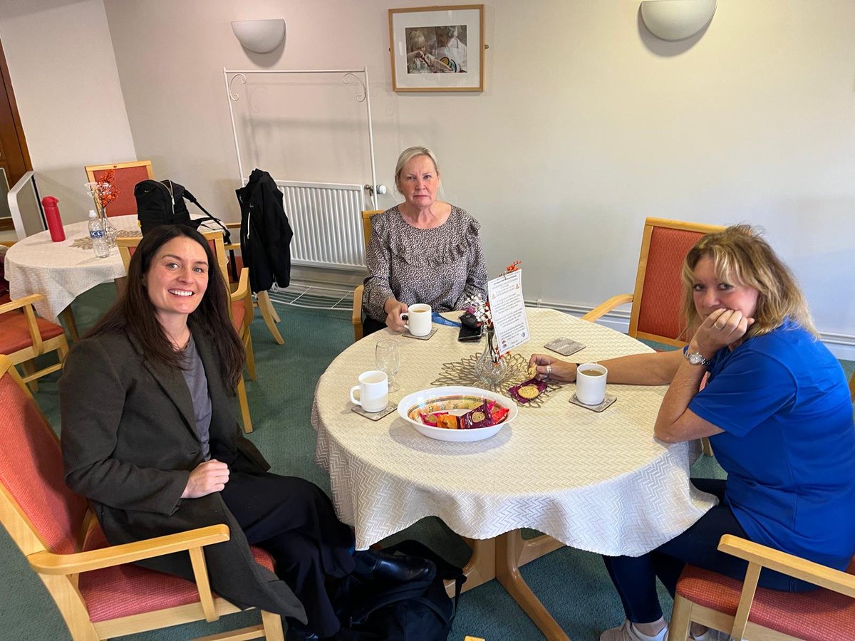 ArmleyHH's tweet photo. We had a fantastic time with the residents at Hawthorn Mill Sheltered Housing. 
Our highlights
Gentle exercise &amp; meditation with Jenny
Meaningful social connection time
Reminiscing &amp; learning about residents' incredible lives
@Sport_England https://t.co/2OKEAcaKkZ