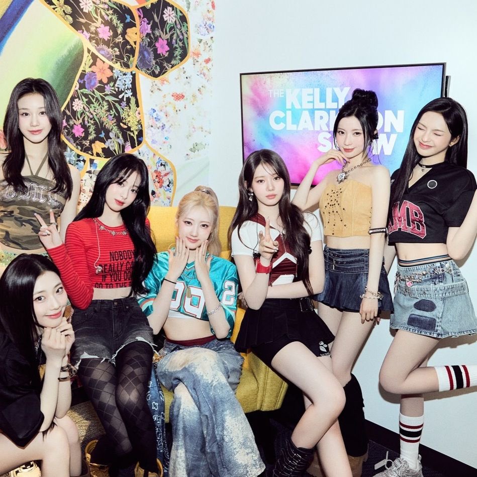 bibi4show's tweet photo. coloque sua música e seu artista favorito do momento e marque pessoas para fazer o mesmo @m_egzry @sahS2rina @delulucode @luvbobsky @LulaOficial https://t.co/odLHRdly7K
