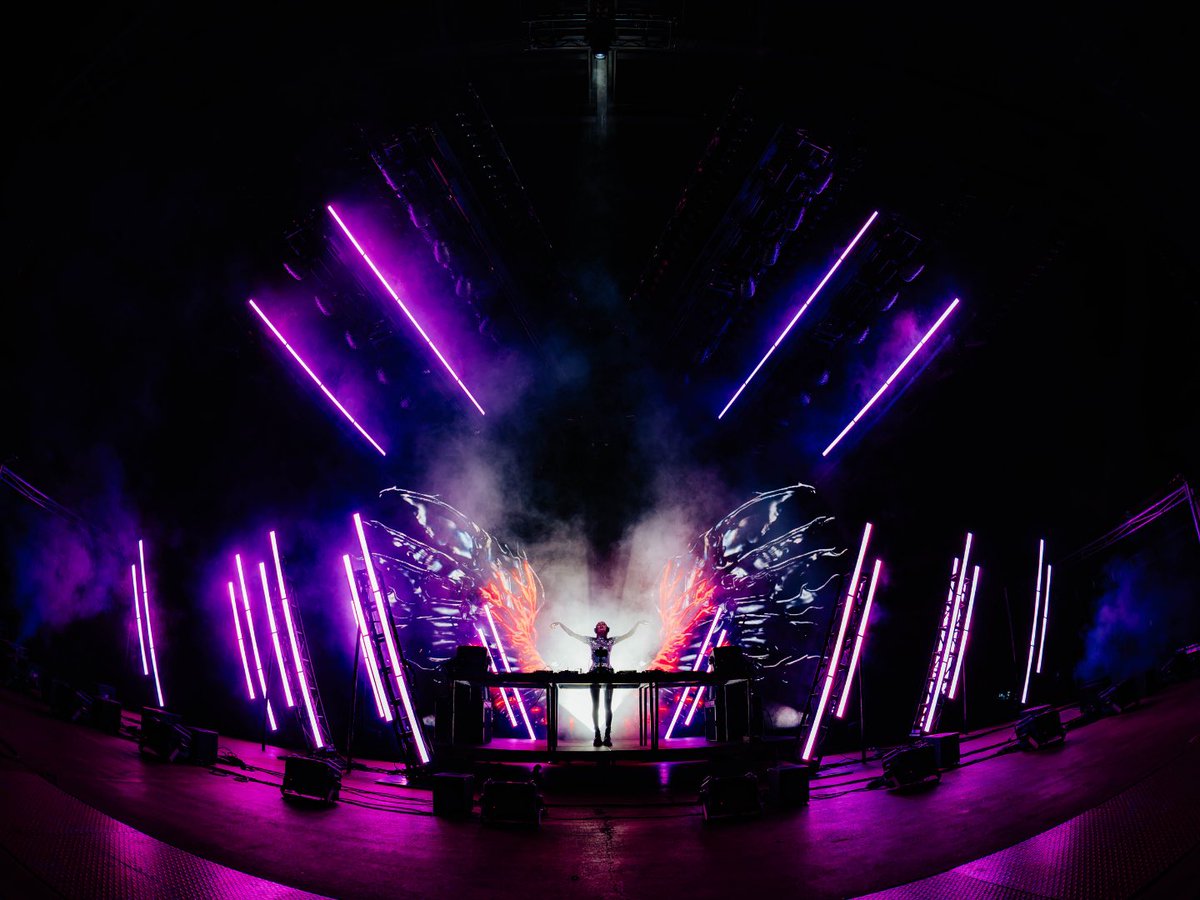saralandrydj's tweet photo. moments from a dream I got to live 🖤

@RedRocksCO @TheFactory93 https://t.co/0aSqNzc2sR