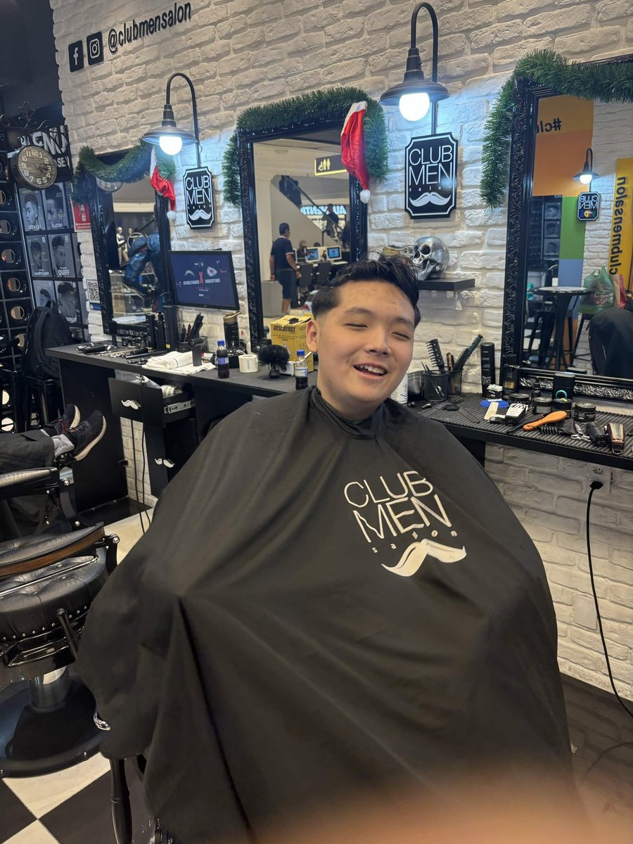 Kekevlr's tweet photo. Como eu sempre disse effectic é ruim pra krl e se perdeu agora, só falta a namorada dele rodar também @byunsour !! https://t.co/x9ADjX0GtQ