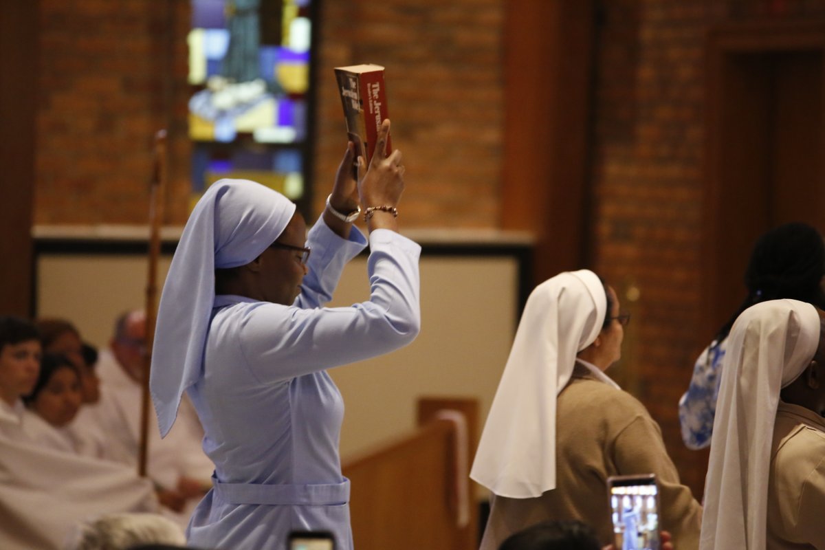 RichmondDiocese's tweet photo. Bishop Knestout offered a Mass to celebrate the feast of St. Daniel Comboni at St. Anthony Maronite Catholic Church in Glen Allen on Saturday.

The sisters invited friends, family, and community members to celebrate with them on this special day. https://t.co/nsSTfJWQzG