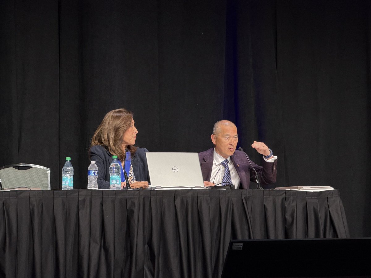 ChineseAGA's tweet photo. Excellent Rome V update from Dr. Lin Chang @LinChangMD and @umfoodoc at #ACG2026! Key takeaways: positive, mechanism-informed diagnosis; flexible clinical criteria; less low-value testing; and individualized care. Building diagnostic confidence and reducing stigma for patients with DGBI. 👏📝