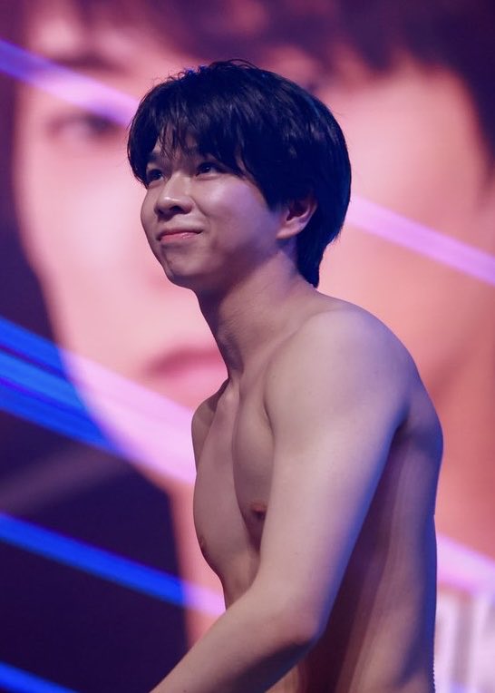 free_da_ute's tweet photo. ずっと色白ガリガリ男が好きだったんだけど塩﨑太智を知って世界が変わった　

今可愛い顔して懸垂20回できる男しか好きじゃない‼️‼️ https://t.co/n3nJiGigTk