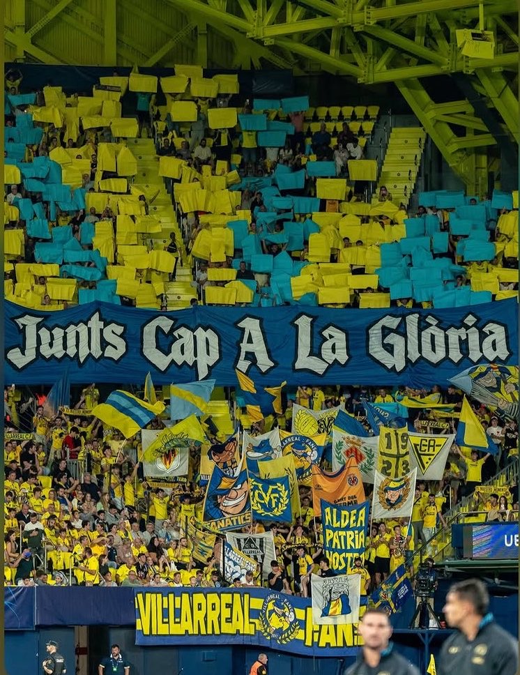 sanpascualismo's tweet photo. ¿He salido llorando del campo? He salido llorando del campo. Esta noche no se olvidará en mucho tiempo. Recibimiento, previa, animación y partidazo de categoría. Así sí. Próxima parada Anfield, groguets. 💛 https://t.co/MXYtZy8Tf2