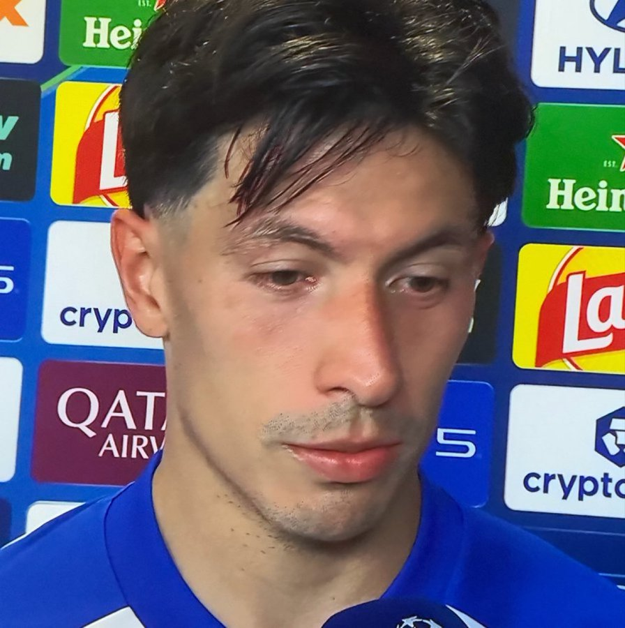 ShuffleFC's tweet photo. 🚨🗣️ Lisandro Martinez BOMBSHELL on Michael Carrick’s performance ���

“You keep changing managers but what about other areas? It’s easy to say the coach, the players, but also we have to see others, huh?”

“I expected MORE investments in the summer.” https://t.co/jep6nzSTSp